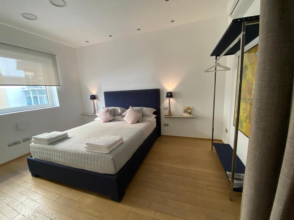 Studio 40 Apartment บารี ภายนอก รูปภาพ